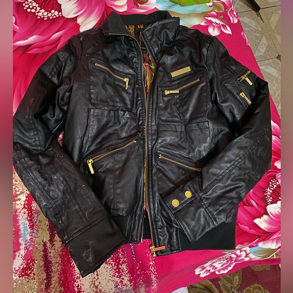 COOGI LEATHER JCKET SMALL